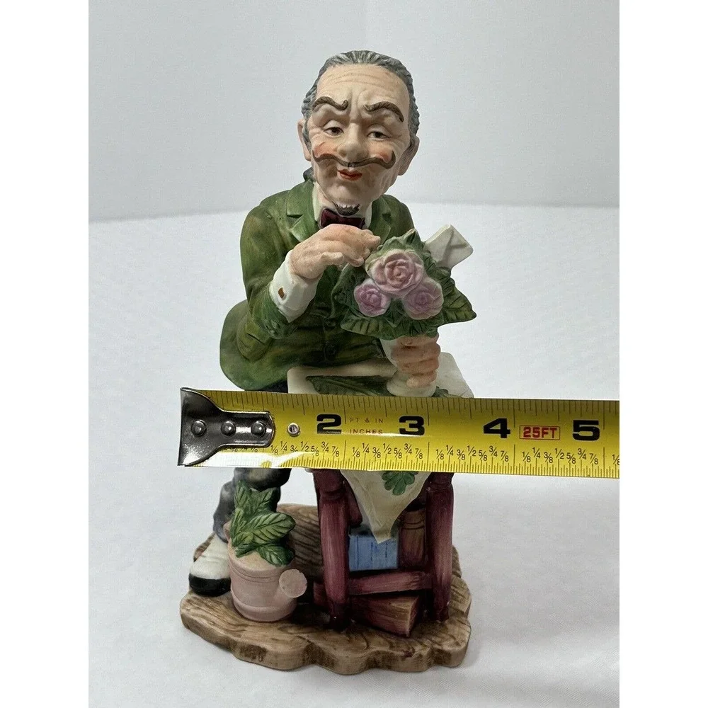 Rare Vintage Lefton The Florist Man Figurine Holding Flowers‎ 1950's Made Japan